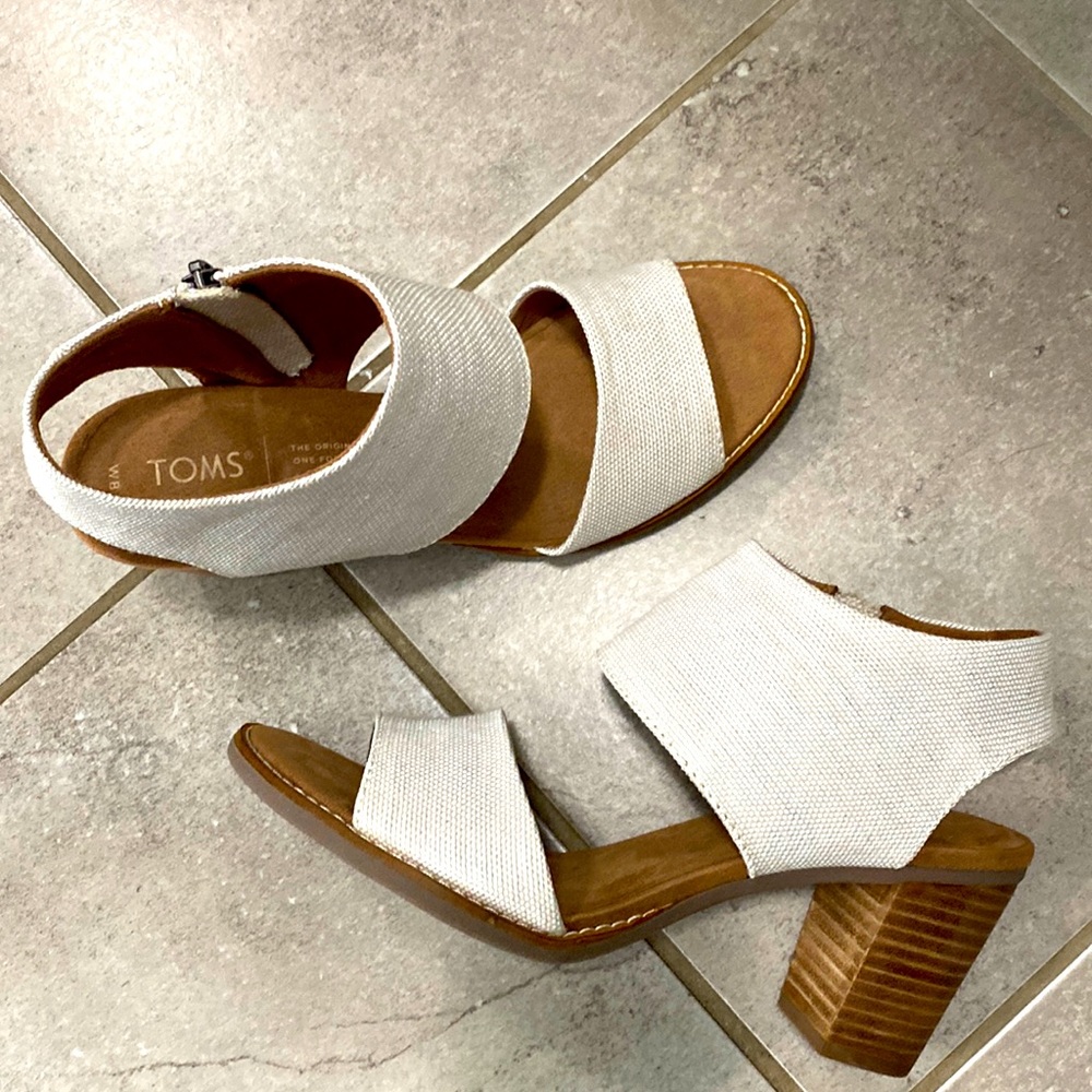 Tom’s heeled sandals
